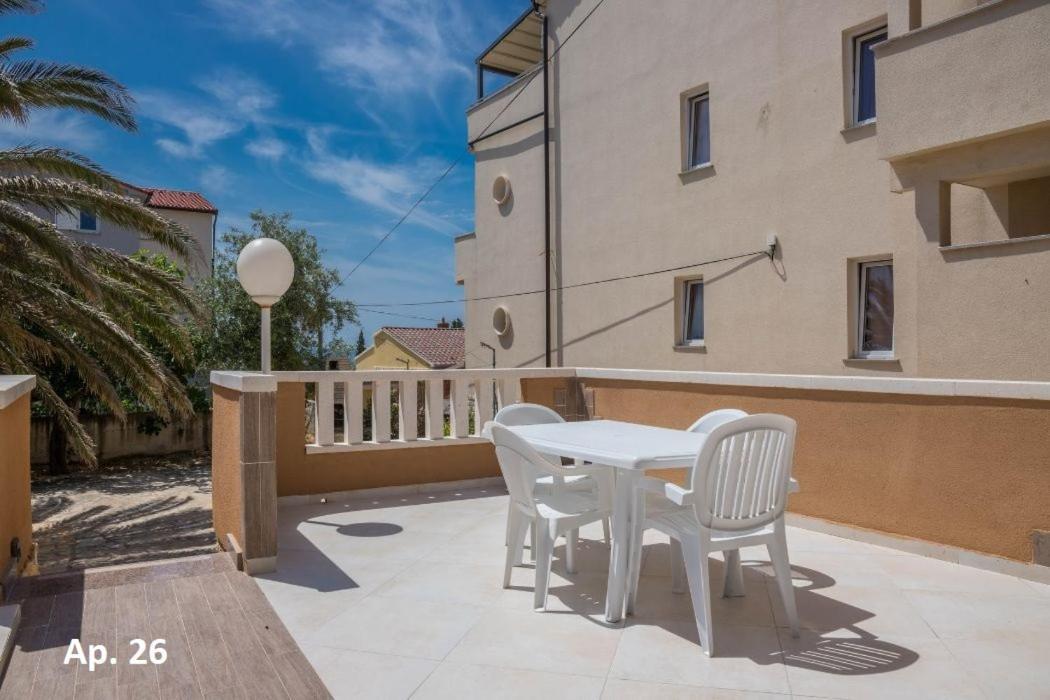 Apartments Bella Sky II Novalja Luaran gambar